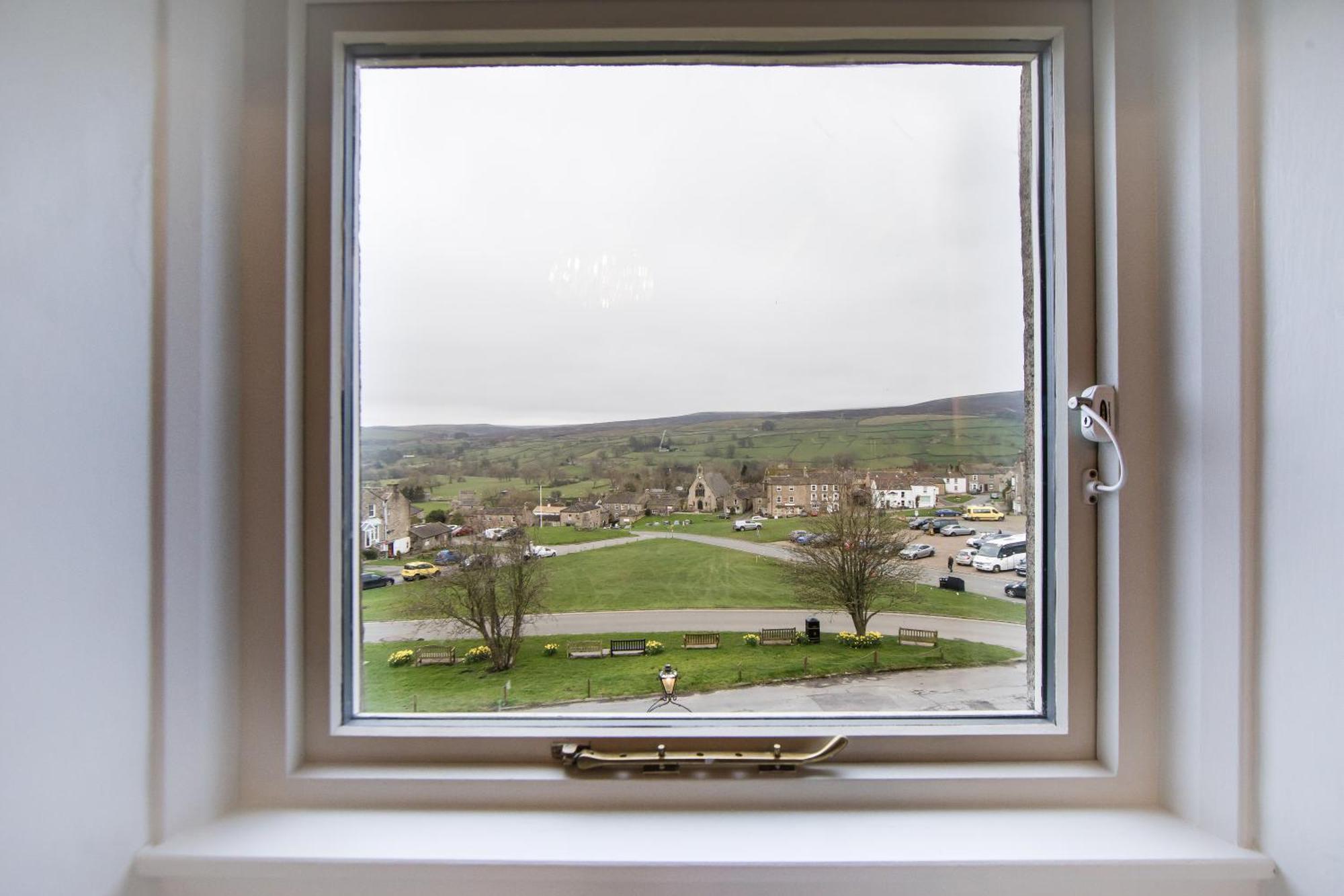 The Burgoyne - Stunning With Amazing Views And Impeccable Service
